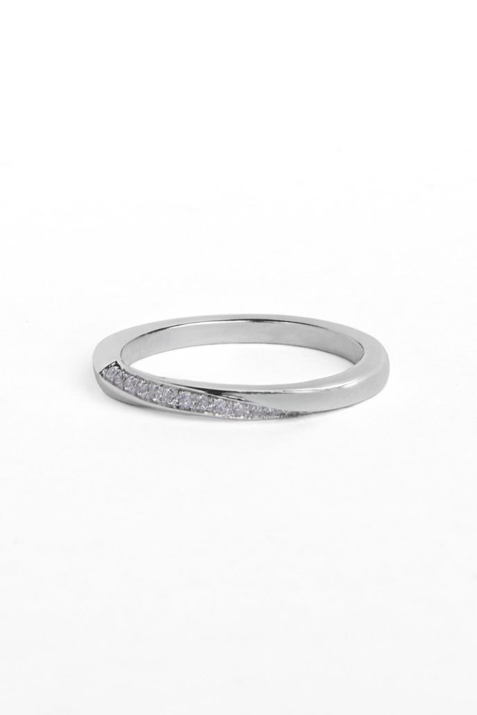 Copy of Copy of 2mm Square Twist Ring with Lab.Natural Diamonds